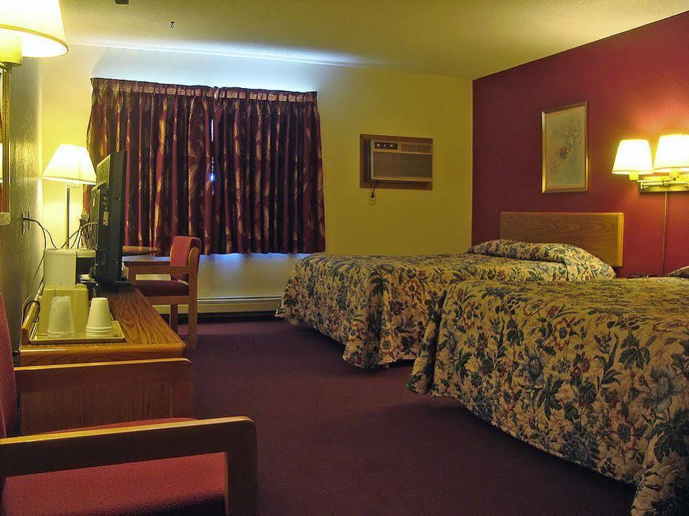 Amerivu Inn & Suites-Avon Exterior foto